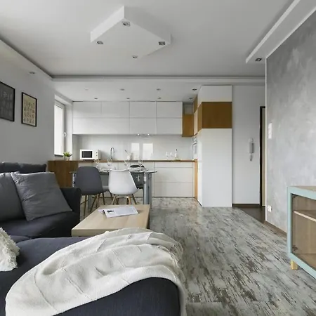 Beachside & Park View By Elite Apartament *