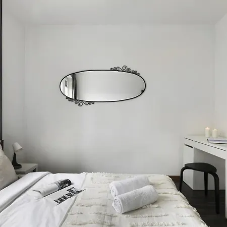 Beachside & Park View By Elite Apartament